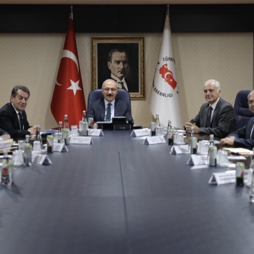 TBD Heyeti Kalkınma Bakanı Sn. Lütfi Elvan’ı Makamında Ziyaret Etti