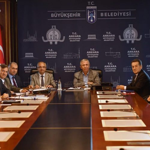 Türkiye Bilişim Deneği Heyeti, Ankara Büyükşehir Belediyesi Başkanı Sayın Mansur YAVAŞ’ı Makamında Ziyaret Etti