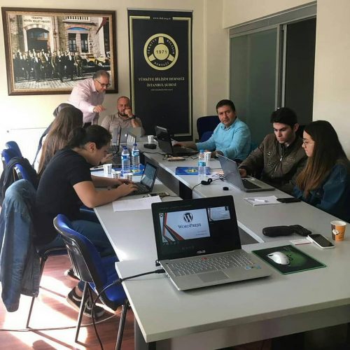 WEB TASARIMI VE WORDPRESS SEMİNERİMİZ GERÇEKLEŞTİRİLDİ.