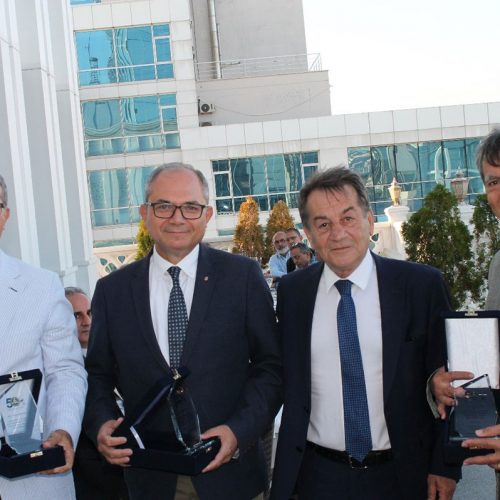 TBD İcra Kurulu Eski Dönem Üyeleri İçin Yemek ve Plaket Töreni Düzenlendi