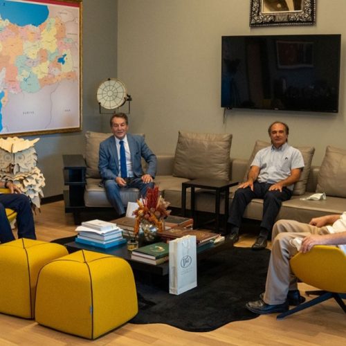 Türkiye Bilişim Derneği Genel Başkanı Sayın Rahmi AKTEPE Nişantaşı Üniversitesi Rektörü Sayın Prof. Dr. Şenay YALÇIN’ı Makamında Ziyaret Etti