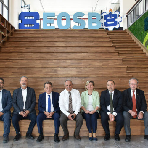 TBD Genel Başkanı Sayın Rahmi AKTEPE ve TBD Heyeti Özel Eskişehir Organize Sanayi Bölgesi Mesleki ve Teknik Anadolu Lisesi’ni Ziyaret Etti