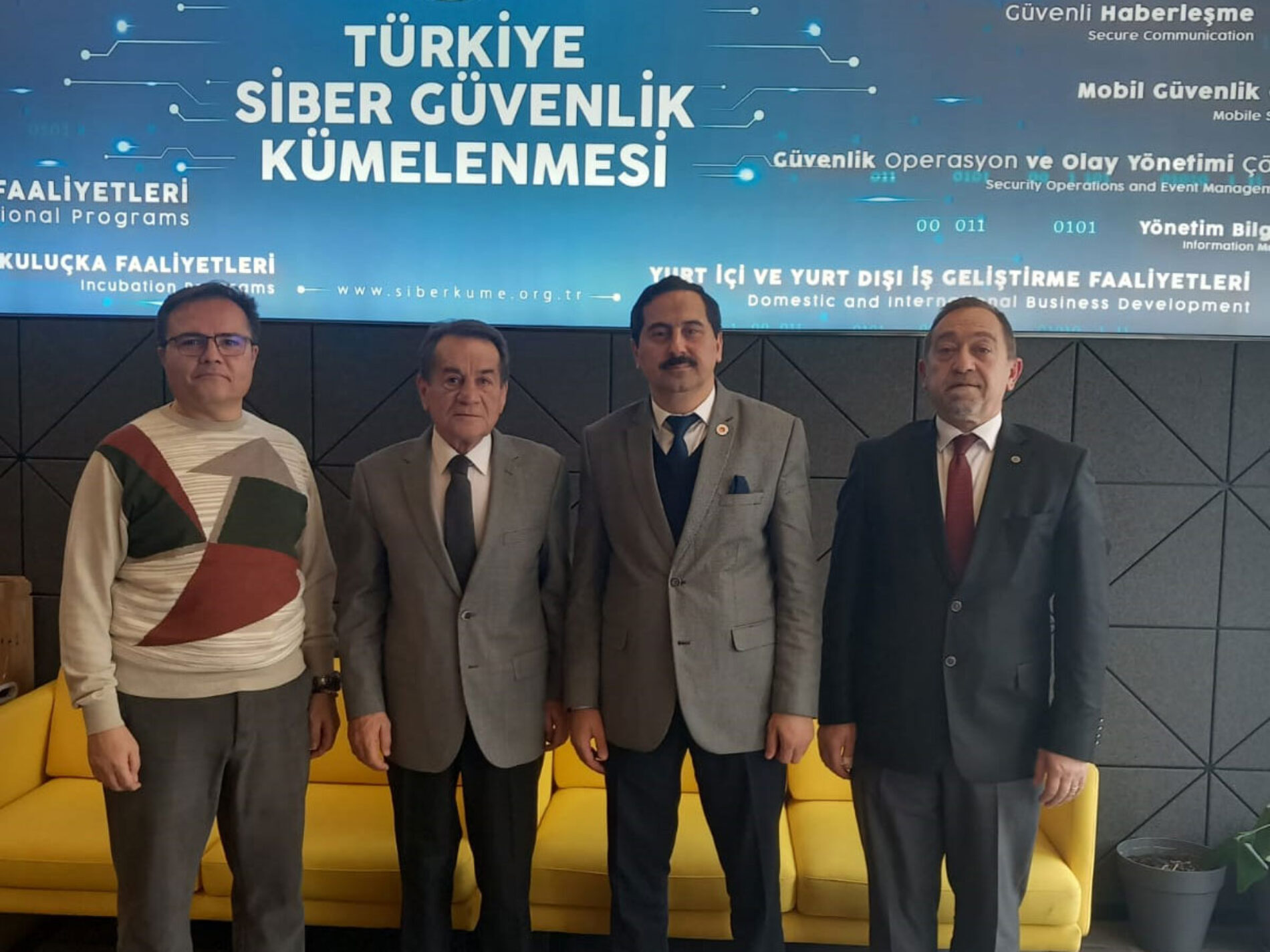 TBD Genel Başkanı Sayın Rahmi AKTEPE  ve TBD Genel Başkan Yardımcısı Sayın M.Ali YAZICI Türkiye Siber Güvenlik Kümelenmesi Genel Koordinatörü Sayın Alpaslan KESİCİ’yi Makamında Ziyaret Etti