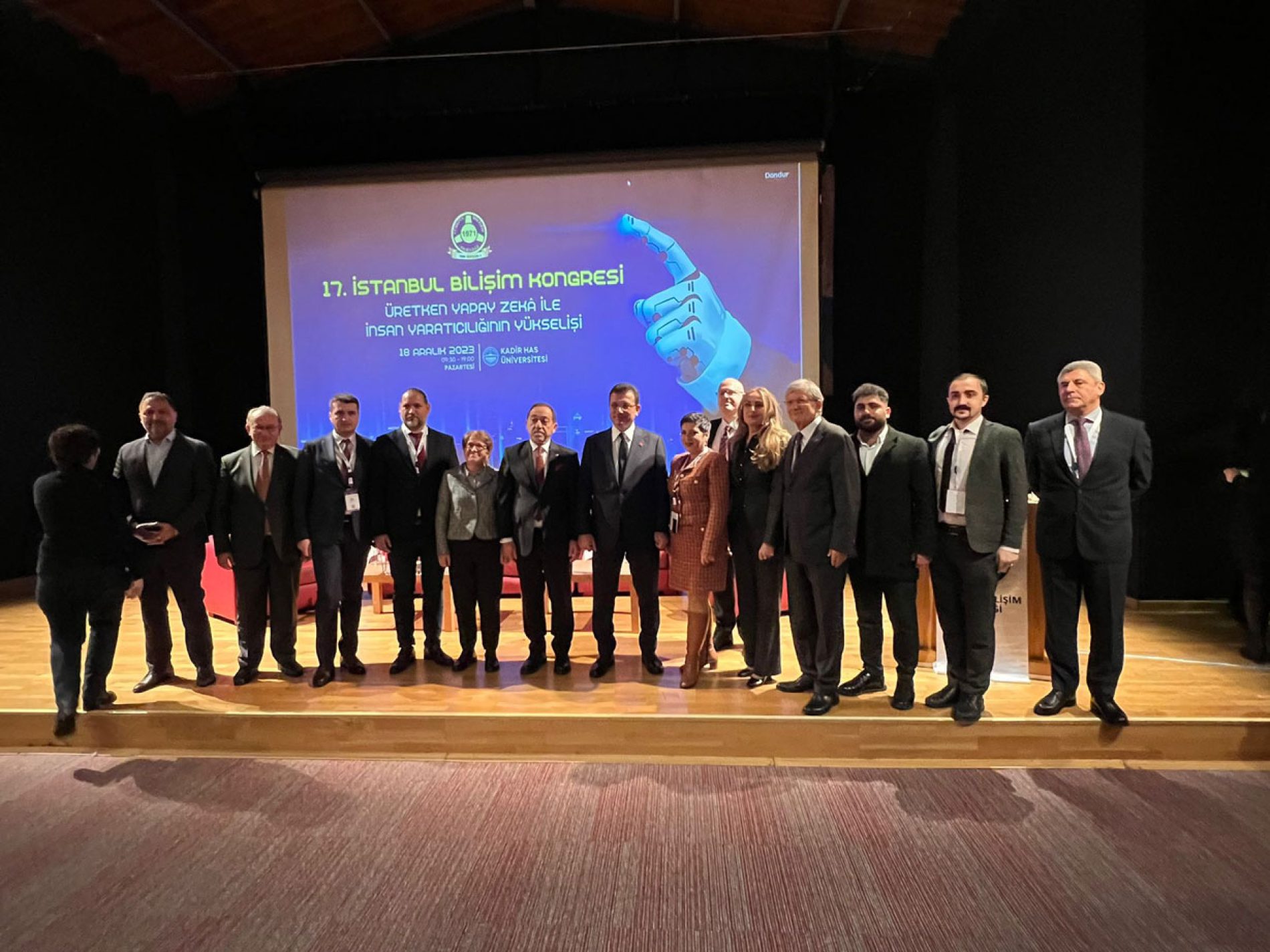 17. İstanbul Bilişim Kongresi “Üretken Yapay Zeka ile İnsan Yaratıcılığının Yükselişi”