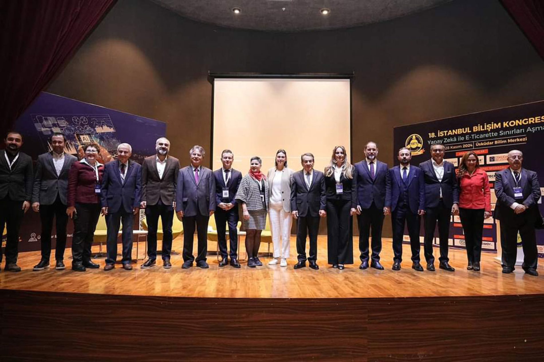 18. İstanbul Bilişim Kongresi “Yapay Zeka ile e-Ticarette Sınırları Aşmak”