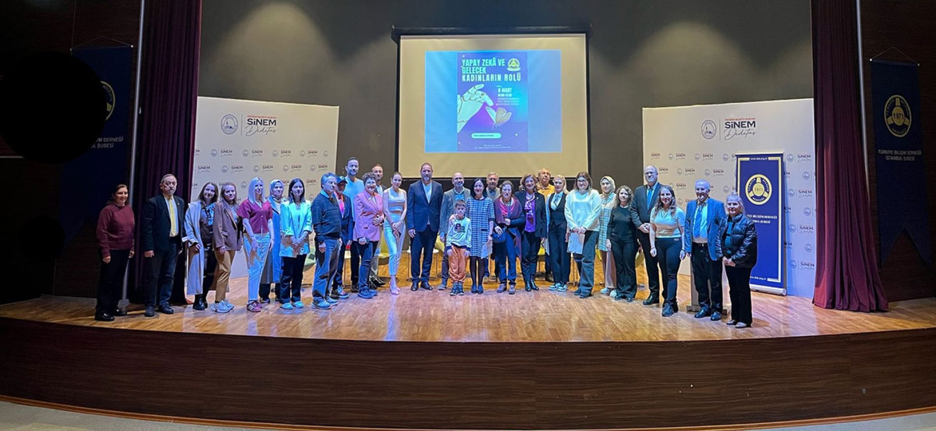 8 Mart Dünya Kadınlar Günü “Yapay Zekâ ve Gelecek: Kadınların Rolü” Paneli