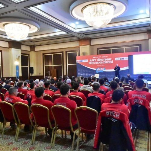 Pendik Belediyesi Afet Yönetimine Genç Bakış Zirvesi