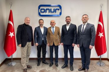 turkiye-bilisim-derneginden-onur-yuksek-teknolojiye-ziyaret-01